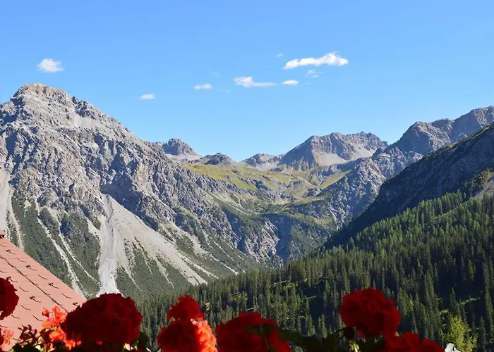 Tschuggenweg 14 * Arosa